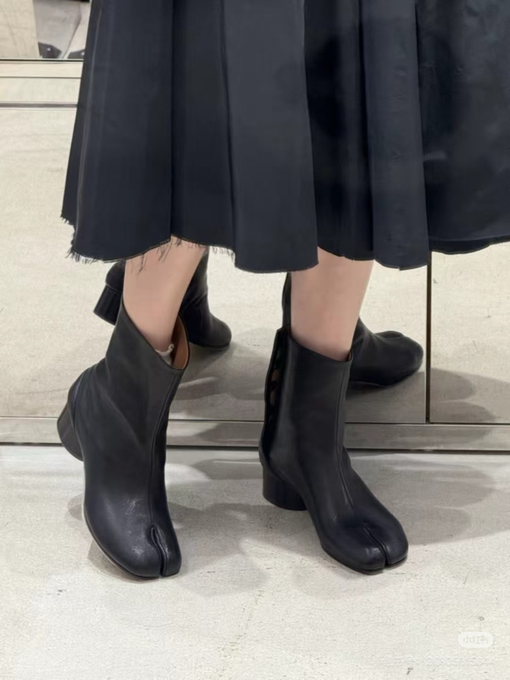 Maison Margiela tabi boots 3cm（accept offer ）
